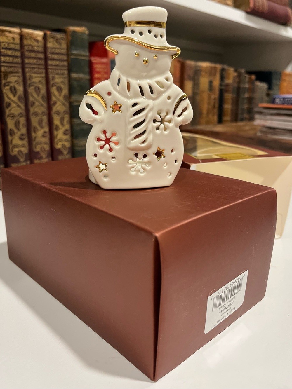 Lenox White Ceramic Snowman Votive with Gold Trim